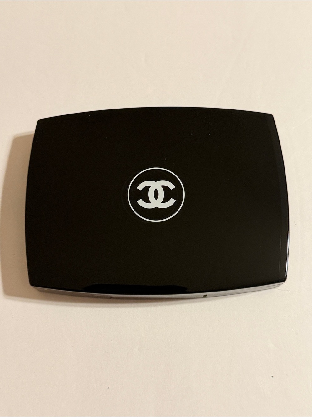 CHANEL Double Perfection Lumière Long Wear Flawless Compact Powder 30 Beige 13g - Picture 4 of 8